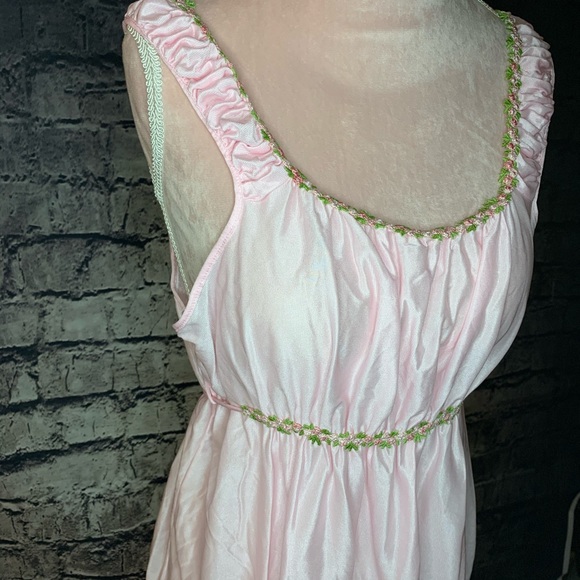 Vintage lingerie night dress - Picture 6 of 8